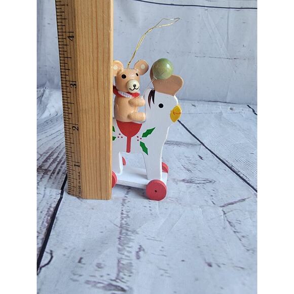 Vtg Wood Christmas Ornament Bear Balloon on Reindeer Toy 4" Decoration - Picture 4 of 4